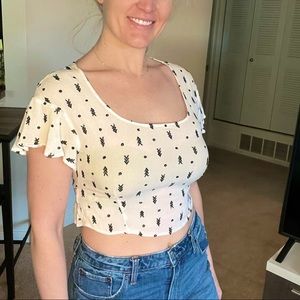 Medium Lush white with black arrows crop top, flowy and light weight